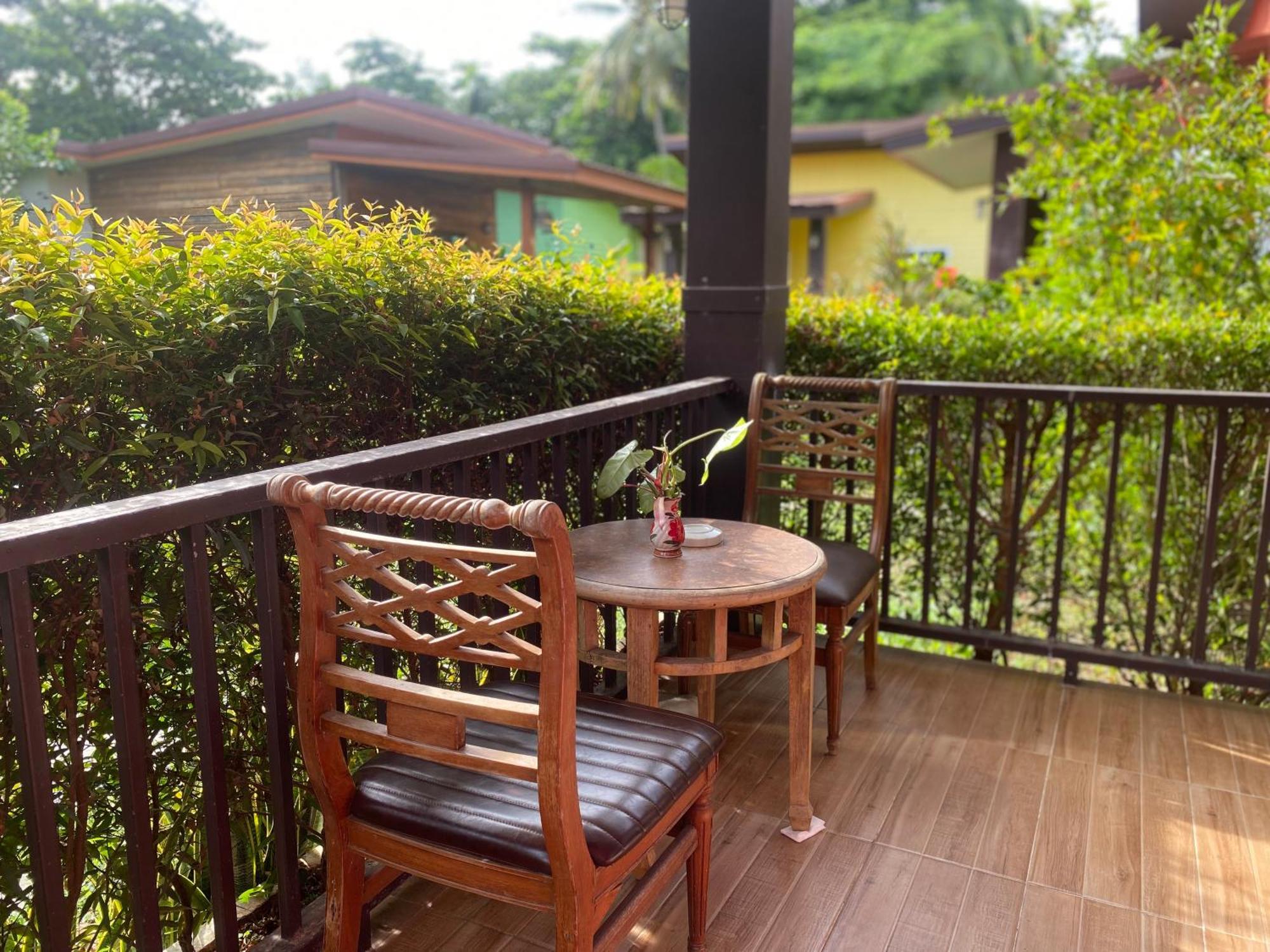 Coconut Lanta Resort @Klong Dow Beach Krabi town Exterior foto