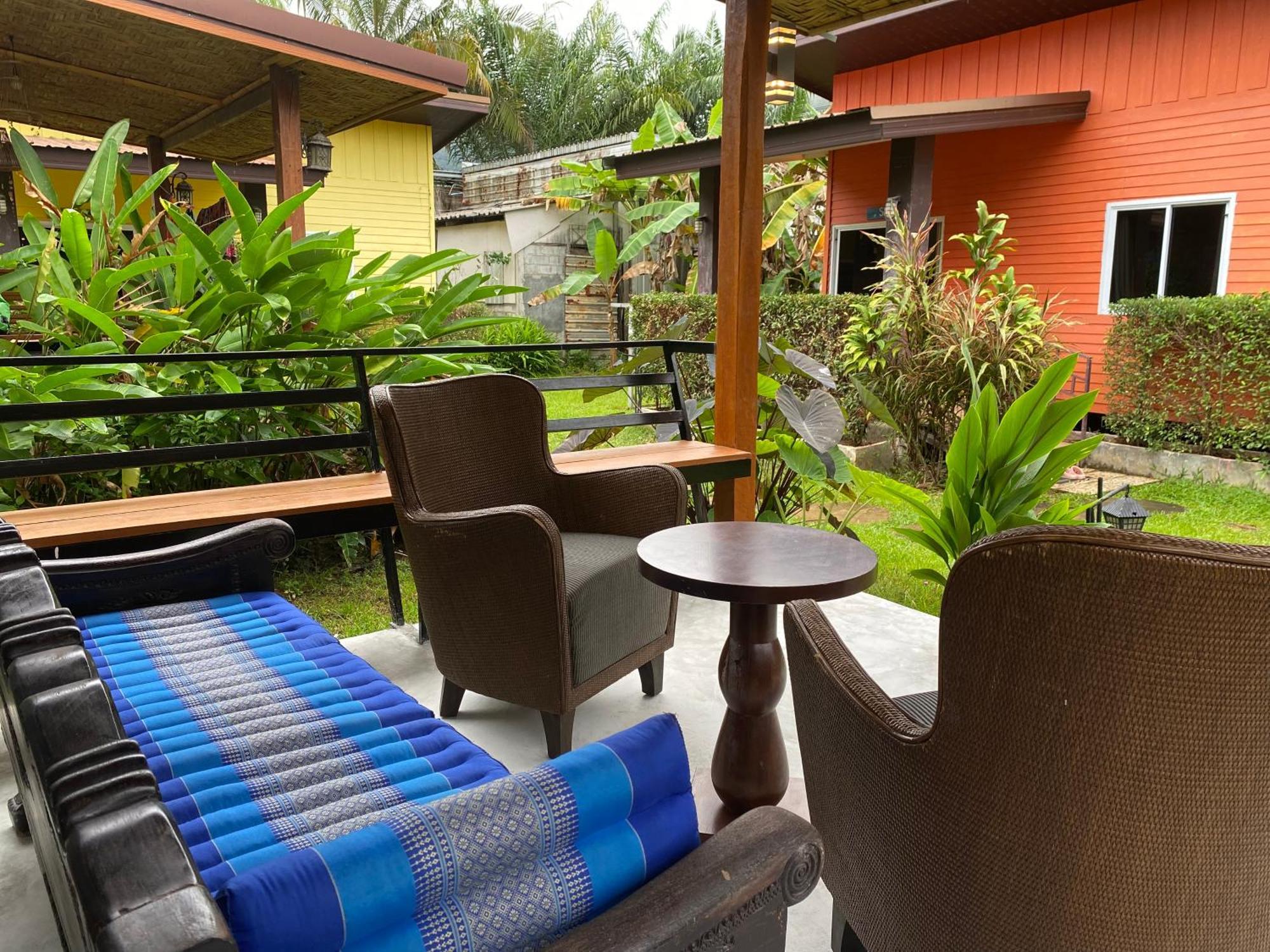 Coconut Lanta Resort @Klong Dow Beach Krabi town Exterior foto